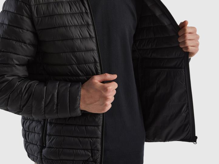 chaqueta acolchada de guata reciclada NHBF1188 negro hombres Benetton