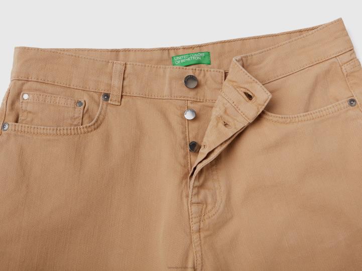 pantalones carrot fit NHBF1472 beige hombres Benetton