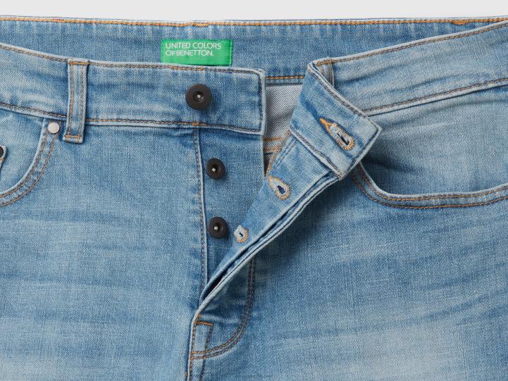 vaqueros pitillo NHBF1475 azul hombres Benetton