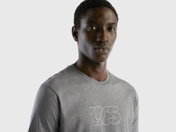 camiseta con estampado en algodón de fibra larga NHBF4469 gris oscuro hombres Benetton