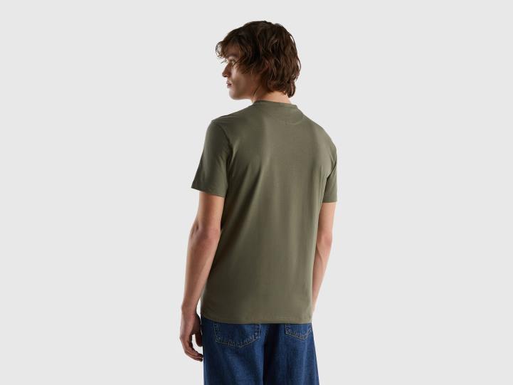 camiseta slim fit de algodón elástico NHBF1226 verde militar hombres Benetton