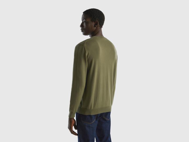 jersey con cuello de pico en puro algodón NHBF4360 verde militar hombres Benetton
