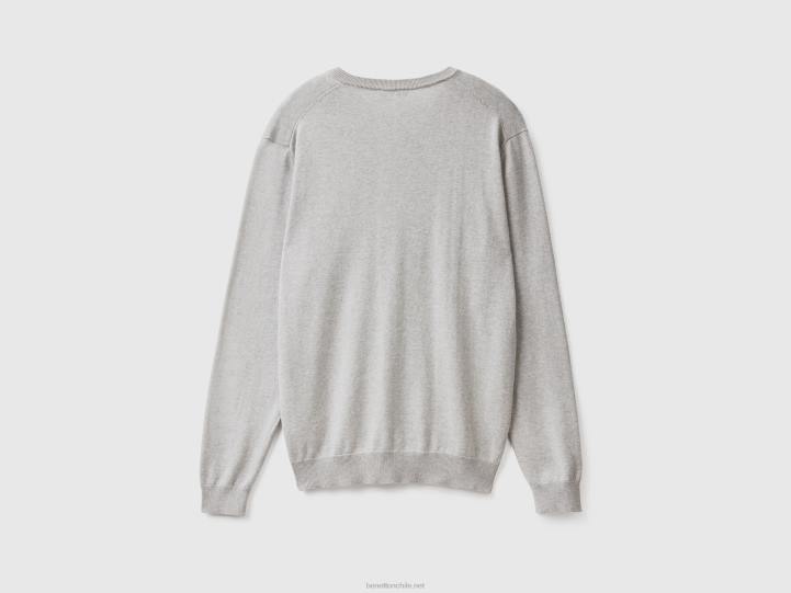 jersey con cuello de pico en puro algodón NHBF4418 gris claro hombres Benetton