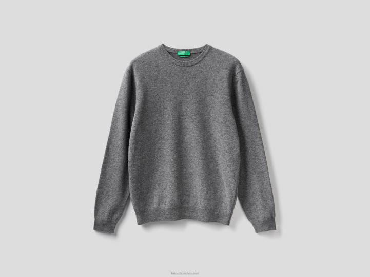 suéter gris oscuro con cuello redondo en pura lana merino NHBF6040 gris oscuro hombres Benetton