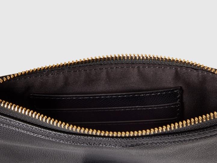 dos bolsos en polipiel NHBF754 negro mujer Benetton