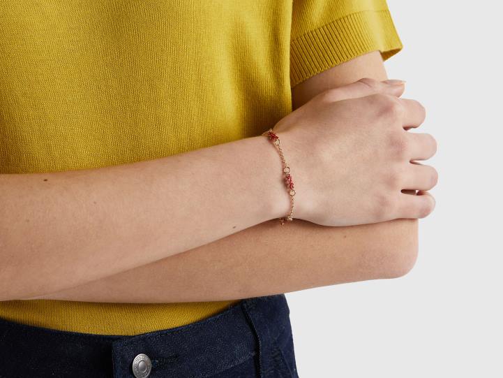 pulsera con logos rojo coral NHBF715 coral rojo mujer Benetton