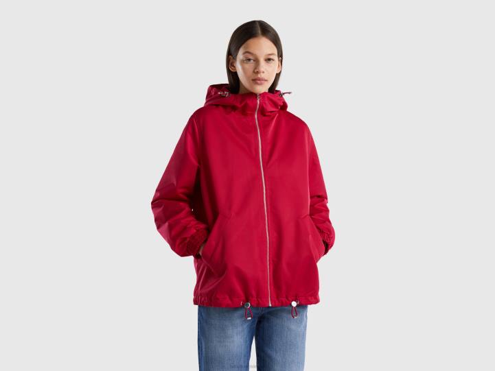 impermeable con capucha NHBF3729 fucsia mujer Benetton