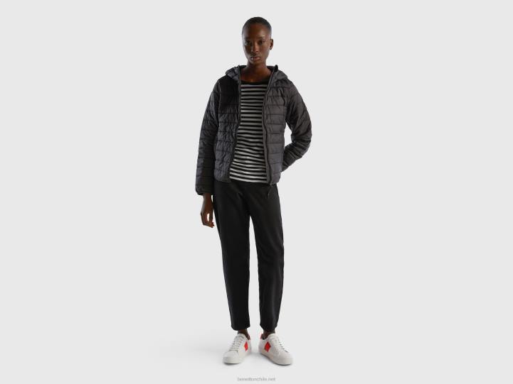 plumífero de guata reciclada NHBF258 negro mujer Benetton