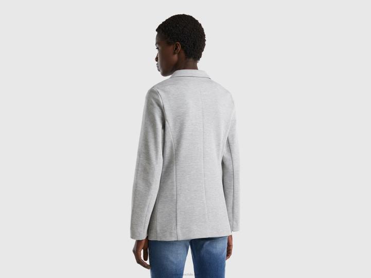 blazer ajustado con bolsillos NHBF3752 gris claro mujer Benetton