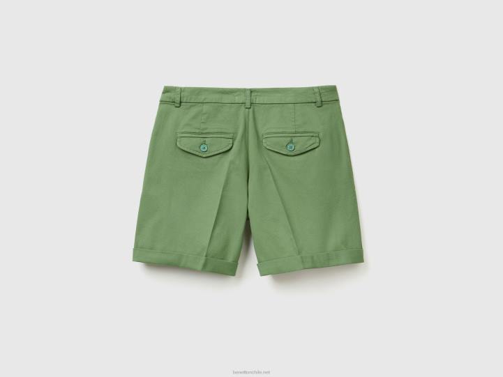 bermudas de algodón elástico NHBF4080 verde mujer Benetton