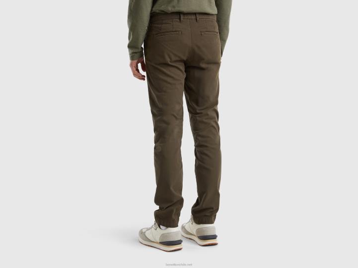 chinos slim fit de algodón elástico NHBF4640 verde militar mujer Benetton