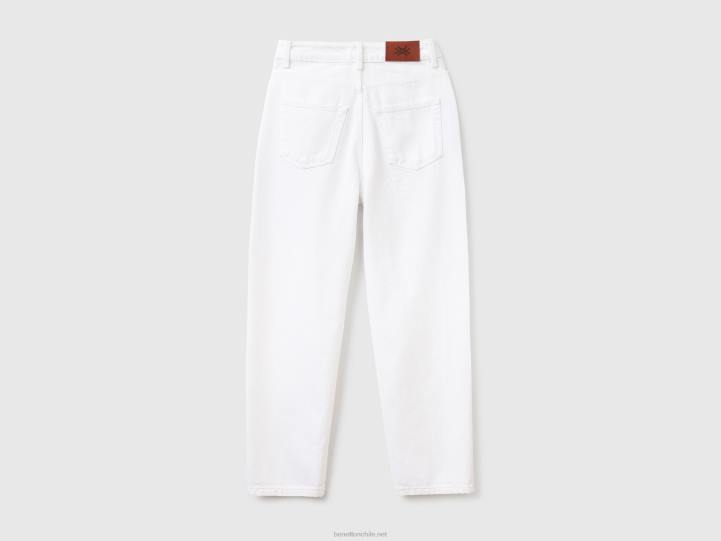 pantalones largos mom fit NHBF609 blanco mujer Benetton