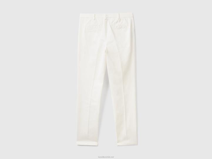 pantalones chinos de algodón slim fit blanco crema NHBF4125 blanco mujer Benetton