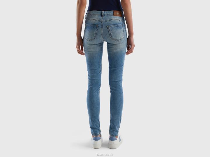 vaqueros pitillo push up NHBF684 azul claro mujer Benetton