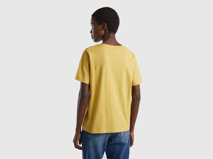 camiseta de cuello redondo de algodón flameado NHBF350 mostaza mujer Benetton