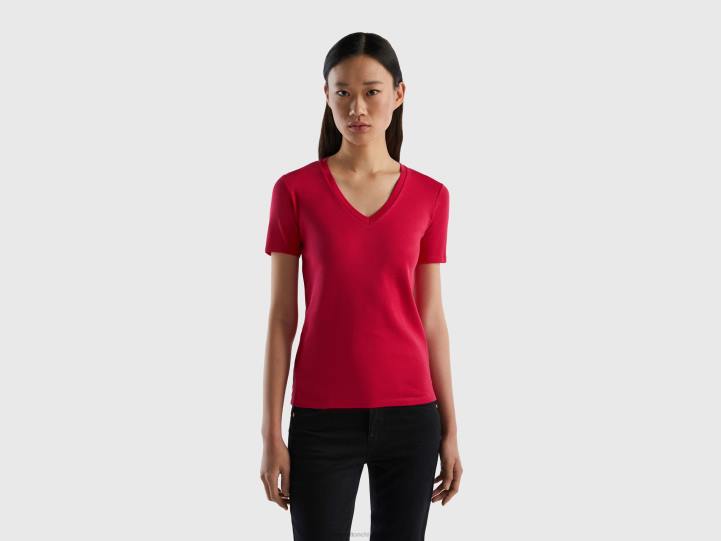 camiseta de puro algodón con cuello de pico NHBF3794 fucsia mujer Benetton