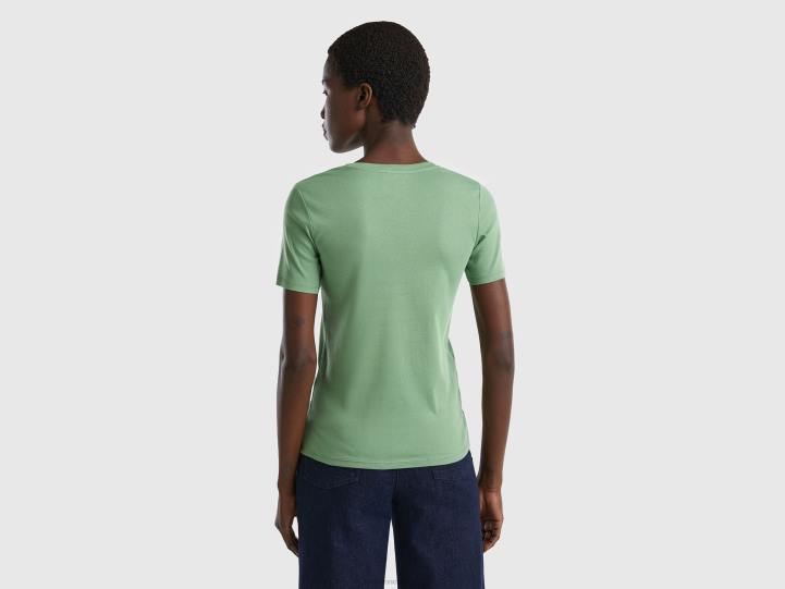 camiseta de puro algodón con cuello de pico NHBF417 verde mujer Benetton