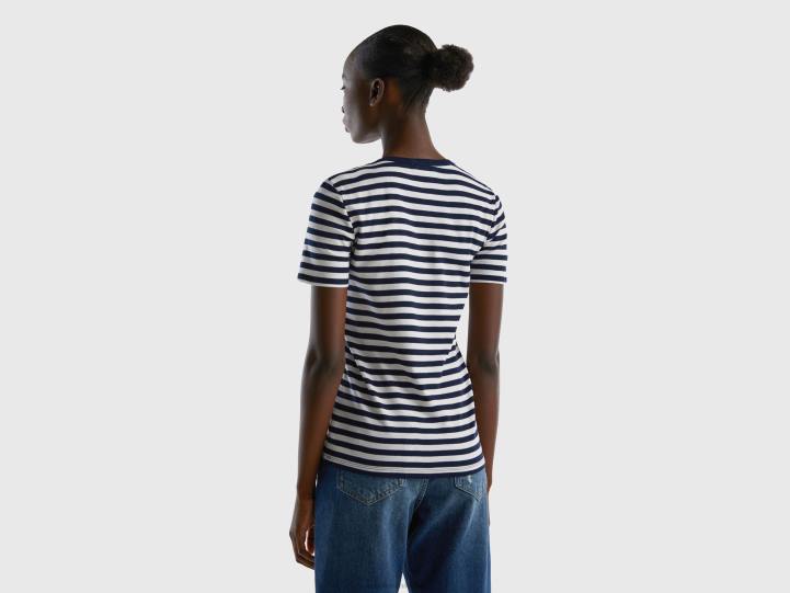 playera a rayas con cuello redondo NHBF471 azul oscuro mujer Benetton