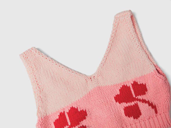 top corto rosa con incrustaciones florales NHBF409 rosa mujer Benetton