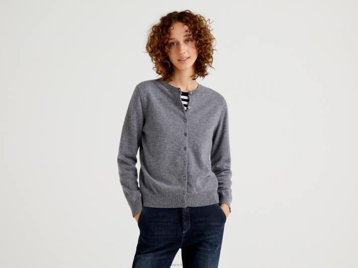 Cárdigan gris con cuello redondo de pura lana merino NHBF183 gris mujer Benetton