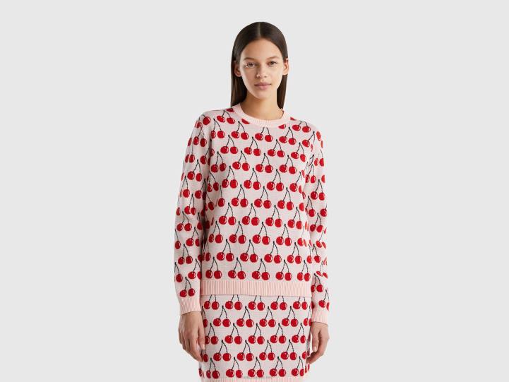 suéter rosa con estampado de cerezas NHBF144 rosa mujer Benetton