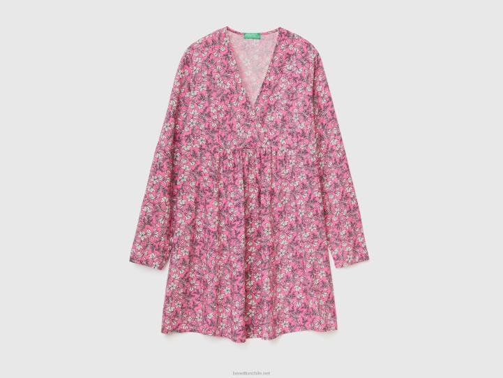 vestido estampado en viscosa sostenible NHBF553 rosa mujer Benetton