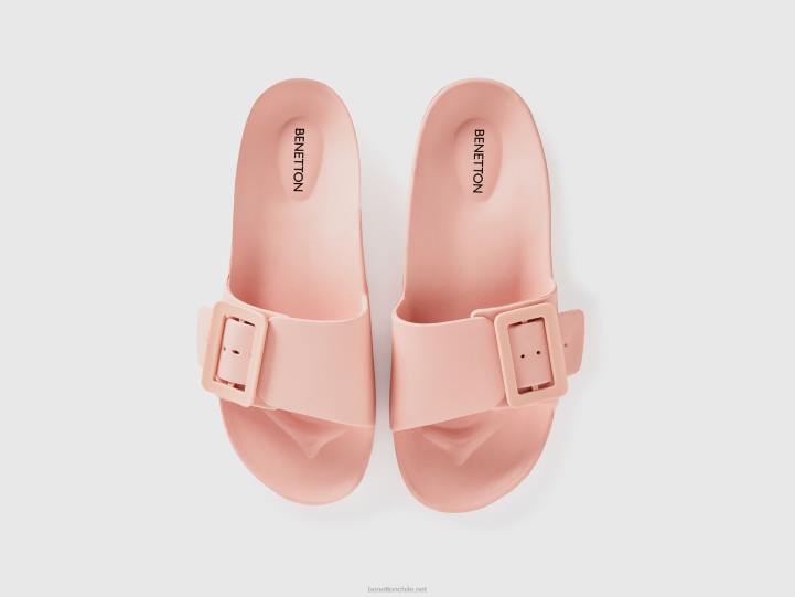 zapatillas abiertas con banda NHBF732 Rosa suave mujer Benetton