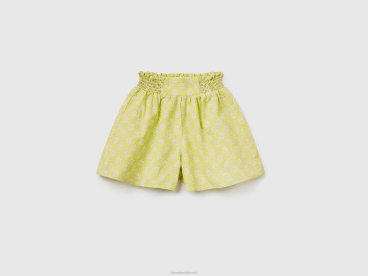 shorts estampados en mezcla de lino NHBF2701 cal niños Benetton