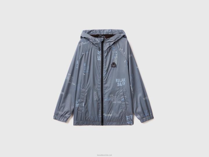 chamarra estampada "rain defender" NHBF4761 gris niños Benetton