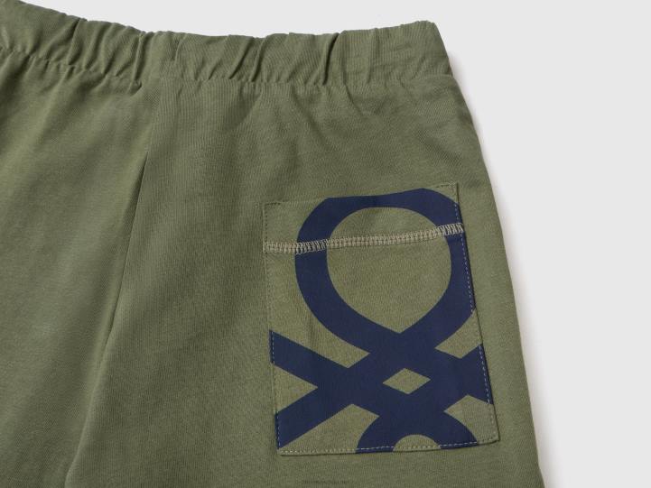 Bermudas 100% algodón NHBF1990 verde militar niños Benetton