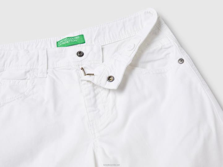 pantalones cortos de cinco bolsillos NHBF4943 blanco niños Benetton