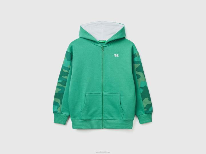sudadera con capucha y mangas de camuflaje NHBF1837 verde oscuro niños Benetton