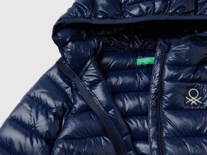 chaqueta acolchada con capucha NHBF5544 azul oscuro niños Benetton