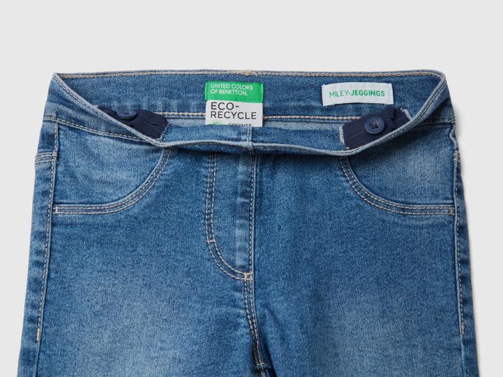 Jeggings "eco-recycle" de mezcla de algodón elástico NHBF3021 azul claro niños Benetton