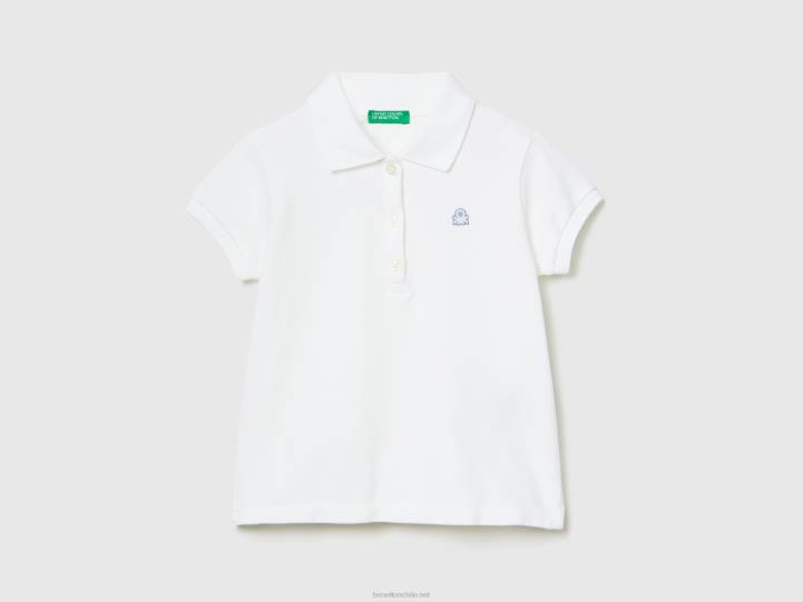 polo regular fit de algodón orgánico NHBF2844 blanco niños Benetton