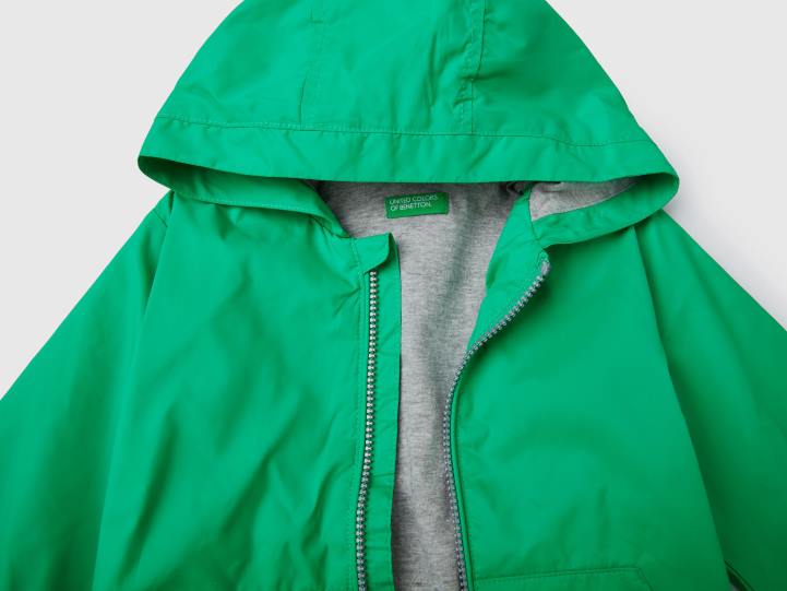 chaqueta ligera con capucha NHBF5004 verde niños Benetton