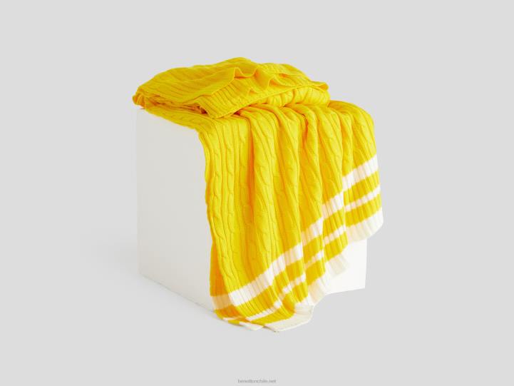 cubierta de punto de ochos NHBF3374 amarilloBenetton