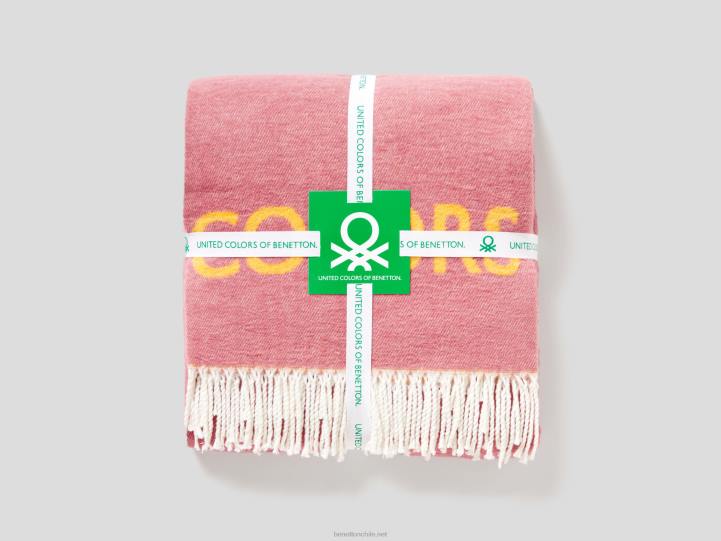 manta deshilachada con logo NHBF6018 rosaBenetton